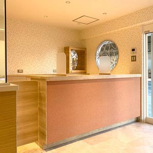 東淀川／処方箋薬局の内装